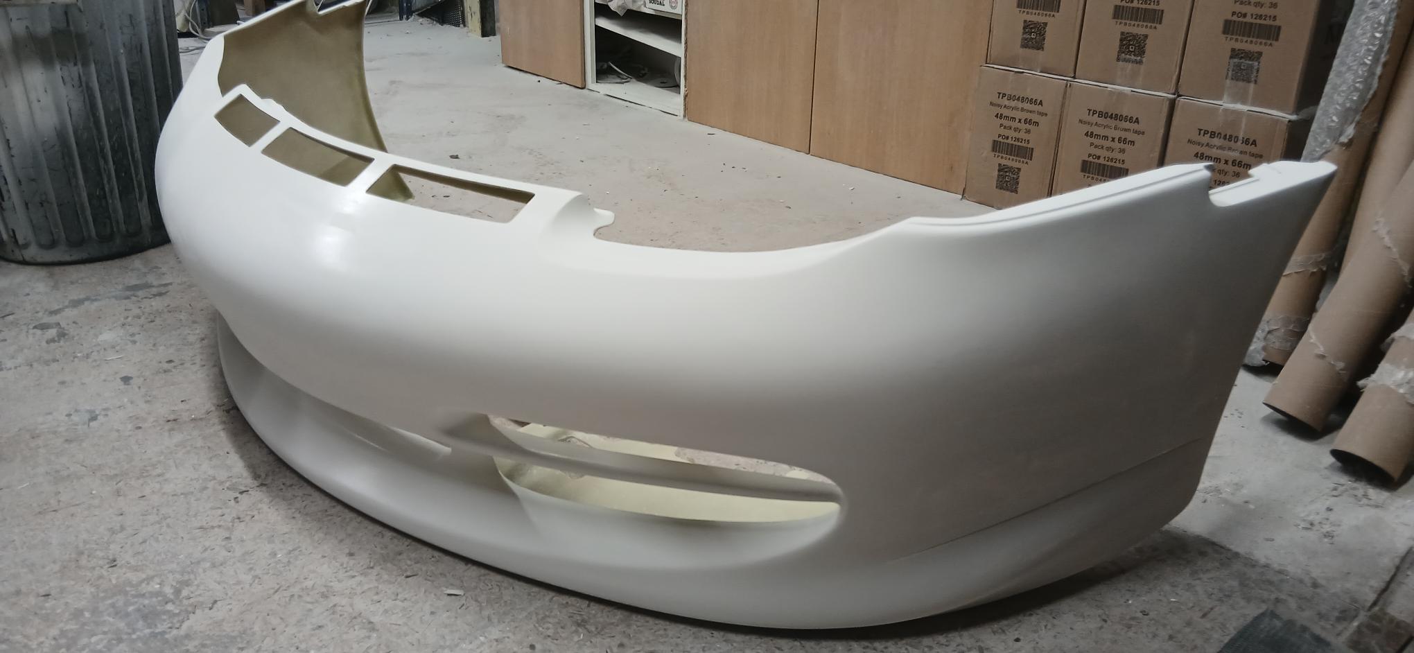 996.1 gt3 front with vents 2